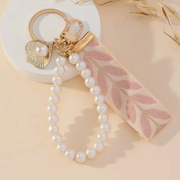 Keychain - Faux Pearl with embroidered armband - NEW - Pink & Gold Tone - Picture 1 of 1